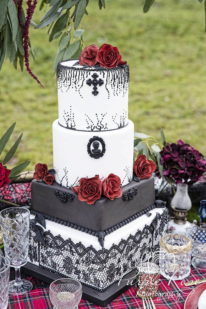 Gothic wedding cake